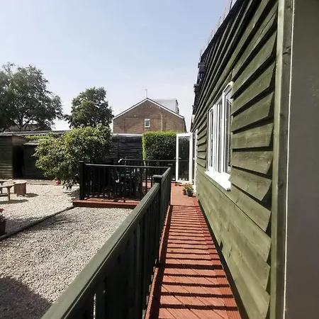 Daire Street Retreat *