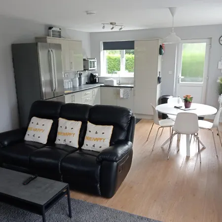 Street Retreat アパート *